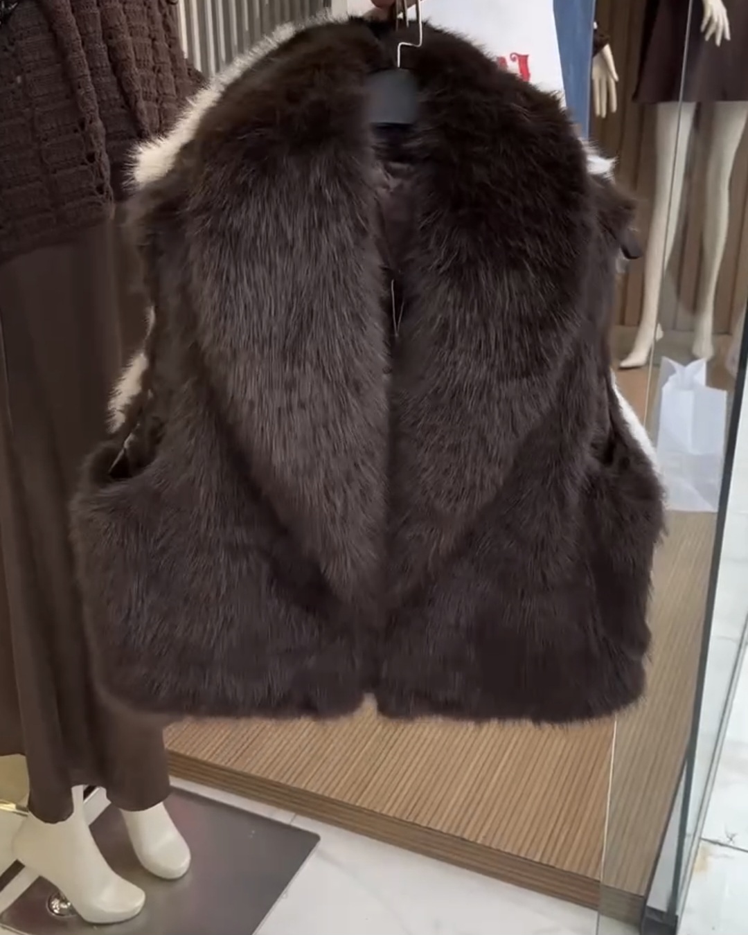 Screenshot_20250928_225352_Gallery